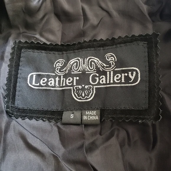 Black Suede and Leather Fringe Jacket - Picture 13 of 13